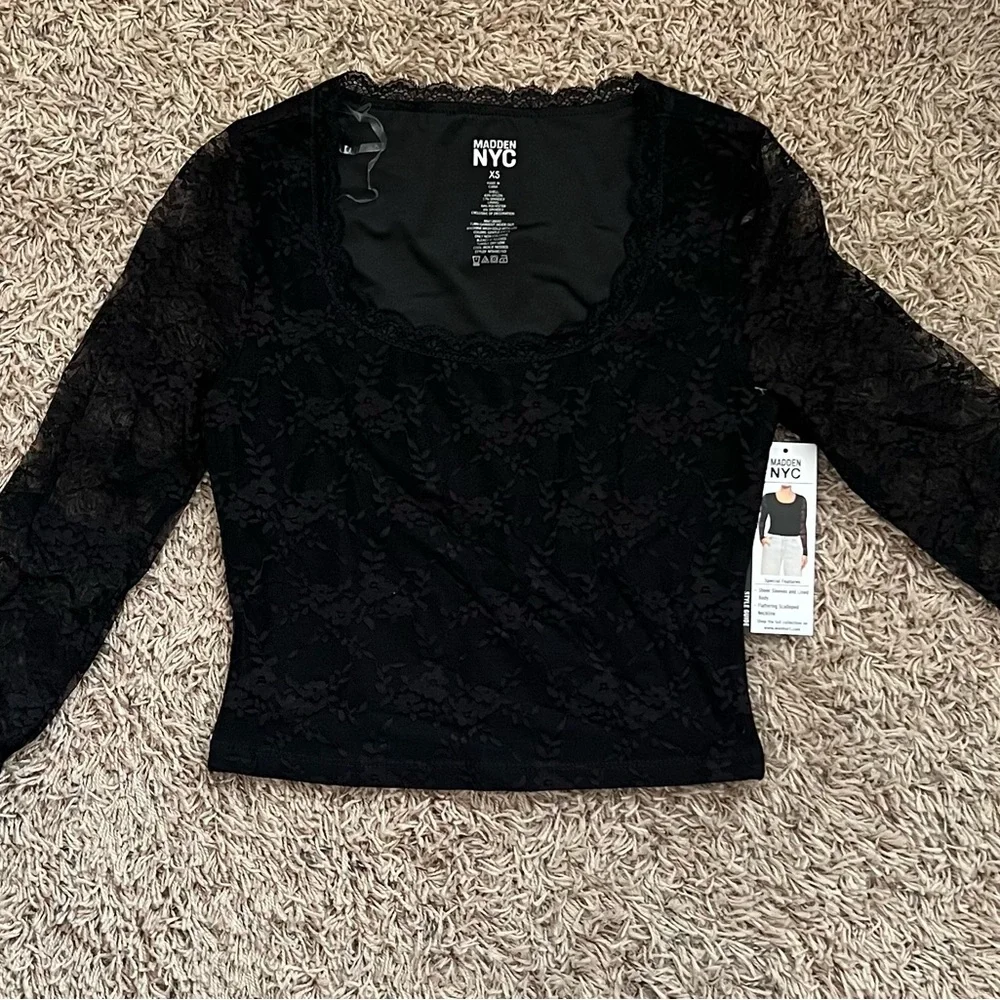 Madden NYC Women's Lace Scoop Neck Tops (2) With Sheer Long Sleeves Size: XS - Picture 3 of 7